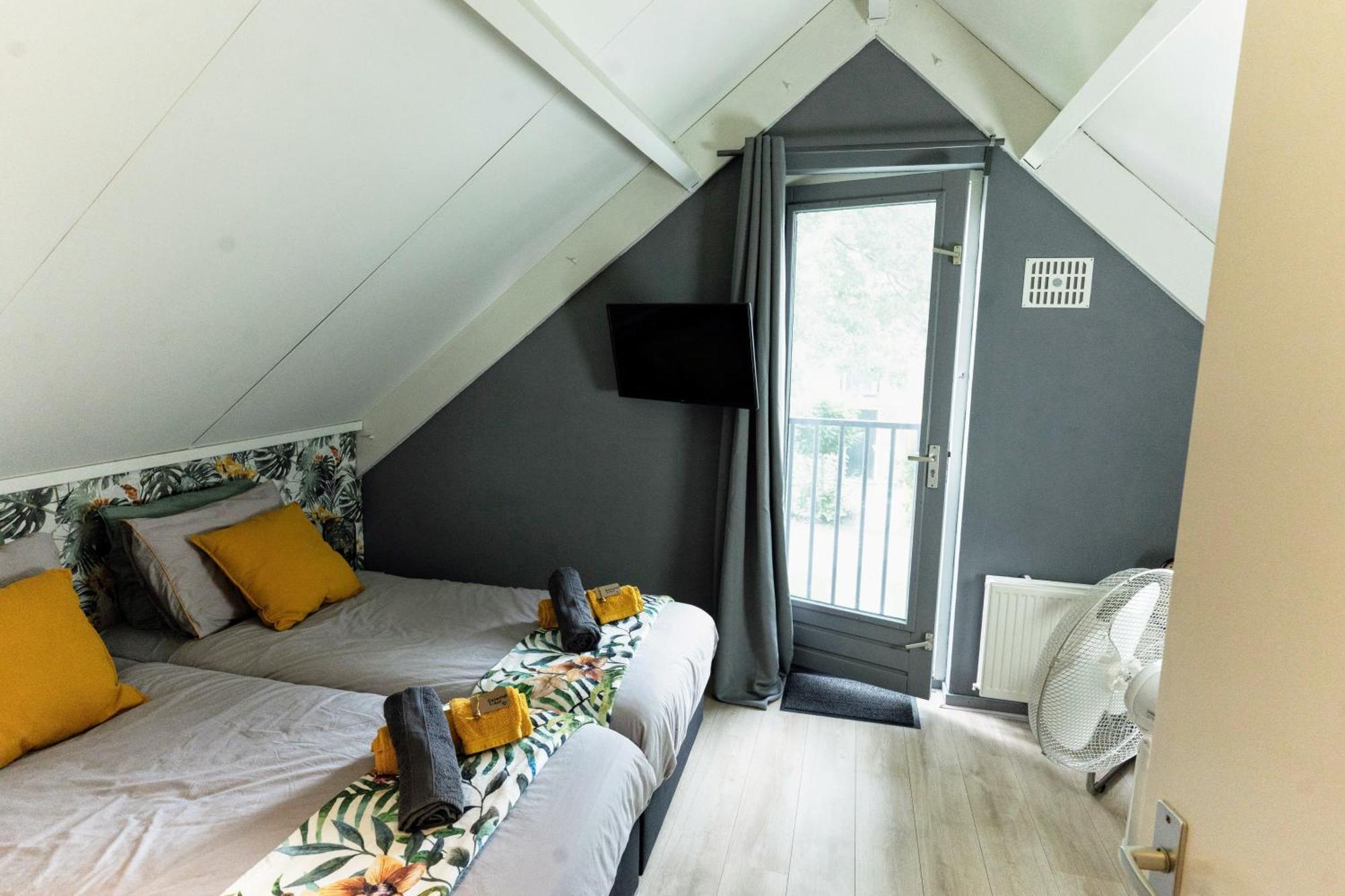 Rumah Senang Wellness Met Hottub En Tuin Ewijk Exterior foto