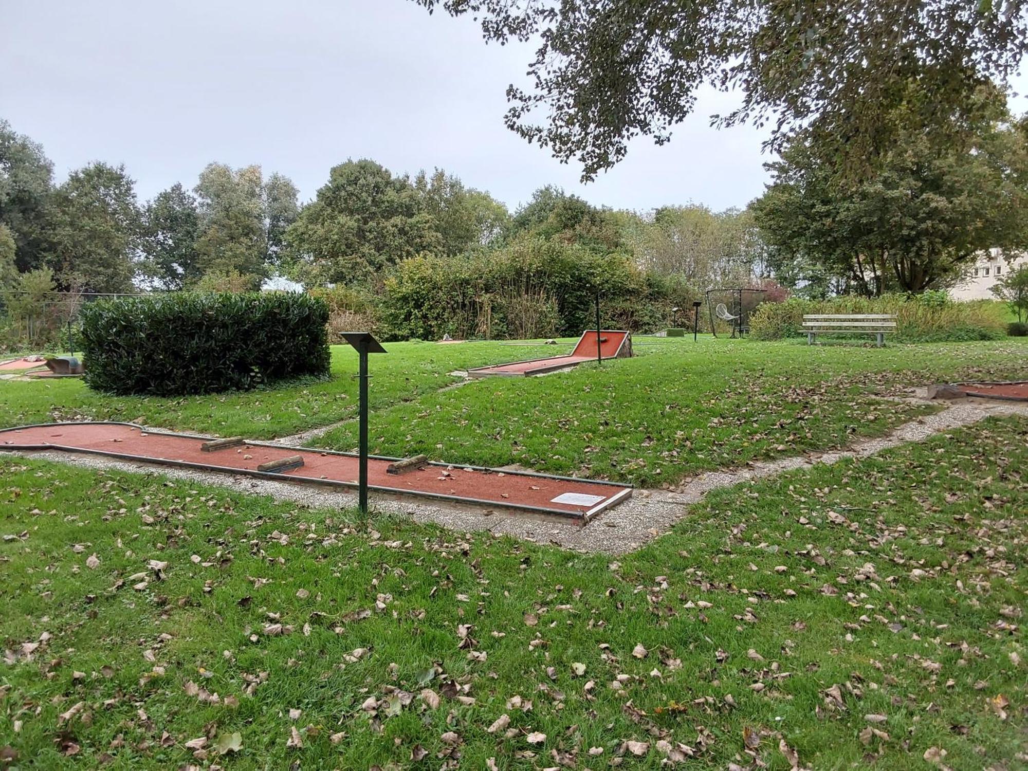 Rumah Senang Wellness Met Hottub En Tuin Ewijk Exterior foto